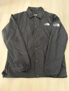 THE NORTH FACE ブラック ナイロンジャケット　コーチジャケット