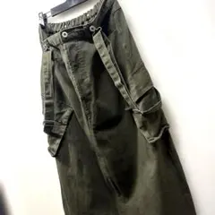 アンティカ❣️ロングスカート❣️パターントルソ❣️ストレッチ抜群❣️カーゴ❣️肩ひも❣️