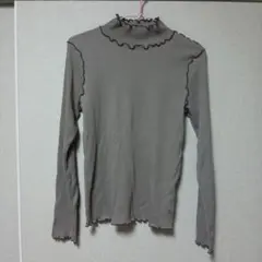 長袖ハイネック