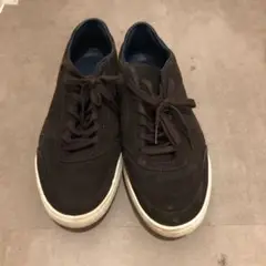 ブラウン スニーカー