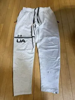 アンダーアーマー　グレー スウェットパンツ LG