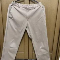 UNIQLOユニクロ　ベージュ スラックス EZYアンクルパンツ？M