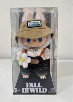 POPMART FALL IN WILD ぬいぐるみペンダント　ラブブ