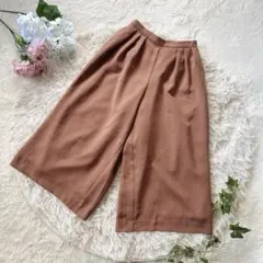 スピック＆スパン　ガウチョパンツ　バックゴム F アースカラー ✨ 体型カバー
