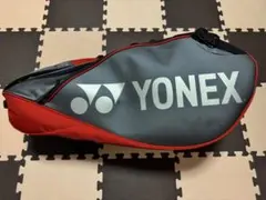 美品　YONEXテニスバッグ　6本用