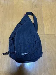 シュプリーム ショルダーバッグ
