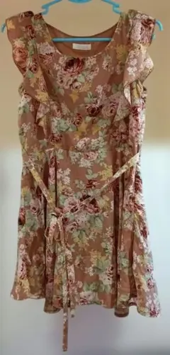 LIZ LISA (Sサイズ） ピンク＆バラ柄