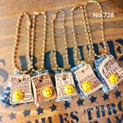 728♡革タグ　チャーム　ヴィンテージ　スマイル　にこちゃん　ボールチェーン付き