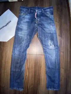 ディースクエアード　セクシーツイストビッグタグ42