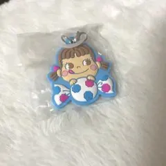 ペコちゃん サンリオ ぷっくりめじるしアクセサリー