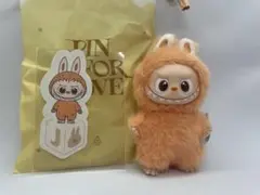 ラブブ　LABUBU PIN FOR LOVE ぬいぐるみペンダント　Ｊ