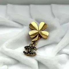 シャネル　ブローチ