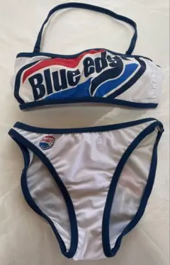 Item thumbnail for item 999075dc-c6fe-4cfe-8ceb-8ee2dcfc9bf4