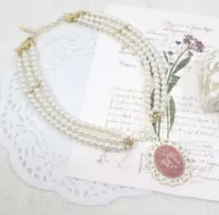 Item thumbnail for item 93351cff-80fe-458c-82cf-8ee0ae53522b