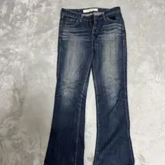 Levi’s　LADY STYLE