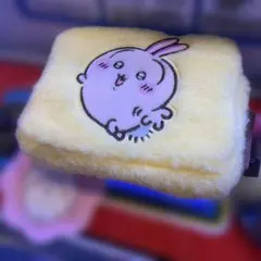 ちいかわ ふわふわミニポーチうさぎ
