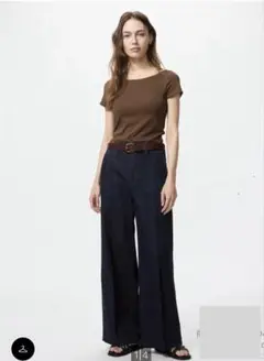 ユニクロ　ワイドトラウザージーンズ NAVY m