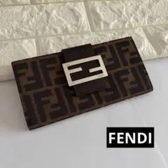 FENDI フェンディ ズッカ柄 長財布のサムネイル