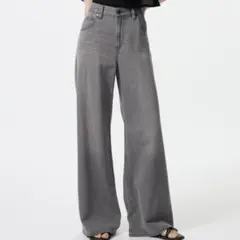 UNIQLO ユニクロ　ドレープワイドフレアジーンズ　28（71cm）　グレー