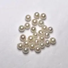 Z926 ベビーあこや真珠片穴4.0-4.5mm 20個