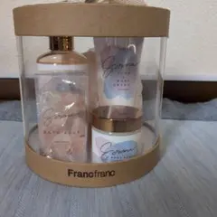 Francfranc セレーナ ボディケアギフトセットM(ソフトサボン)のサムネイル