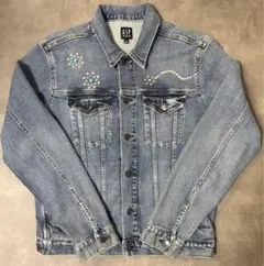 Item thumbnail for item 404946e2-da92-47b4-8d5a-84e5c5657fa9