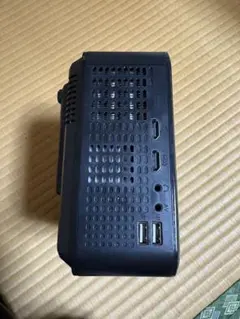 コンパクトプロジェクター ZX-012 - メルカリ