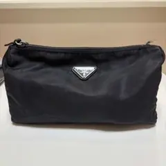 プラダ　PRADA 黒 ナイロン ポーチ