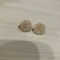 パールビーズ フラワー イヤリング 直径2cm 上品 華やか