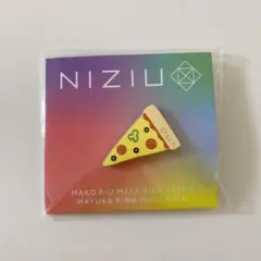 NiziU アヤカ　あやか　ピンバッチ　ピンバッジ