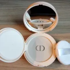 Dior ディオールスキン フォーエヴァー クッション パウダー フェイスパウダ