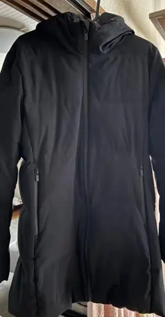 UNIQLO ブラック ダウンジャケット L