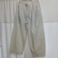 1度のみ着用★GU バレルアンクルパンツ