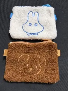 ＊