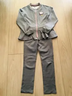 グレー フリル付きスウェットセット 140