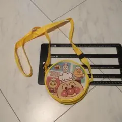 アンパンマン 丸型ショルダーバッグ イエロー