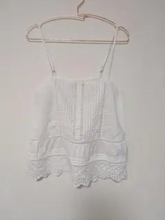 ホワイト キャミソール レース装飾
