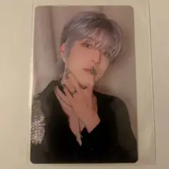 ユノ ATEEZ GOLDEN HOUR Part 2 封入