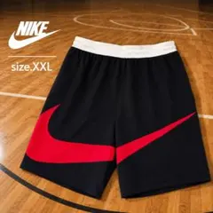 39美品　大きいサイズ　NIKE ハーフパンツ　バスパンのサムネイル