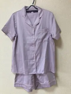 【週末限定価格】GU サテンパジャマ M 半袖 ショートパンツ