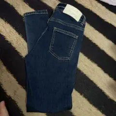 Item thumbnail for item 0bb6805a-05c9-4e56-b583-aa37f652d53a