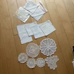 ヴィンテージ 刺繍ハンカチ・ドイリーセットのサムネイル