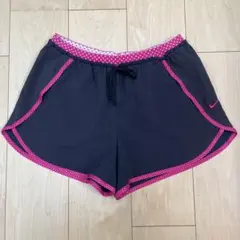 Nike DRI-FIT ショートパンツ Mサイズ