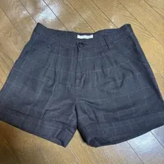 ダークグレー チェック柄 ショートパンツ
