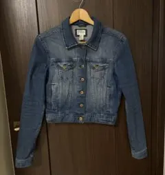 Item thumbnail for item cc9a0418-169d-4172-8c69-d7294cbc2b6f