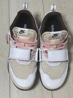 Travis Scott × Nike Zoom Field Jaxx