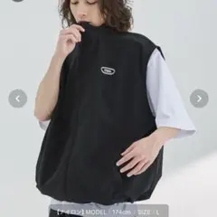 ナイロンベスト ブラック