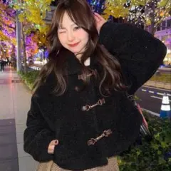 即完】Amly City (アンリーシティー) ラメボアブルゾン BLACK - メルカリ