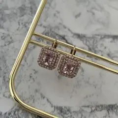 美品 K18PG クッションカット モルガナイト ダイヤモンドパヴェ イヤリング