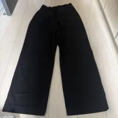 UNIQLO ブラック スラックス S